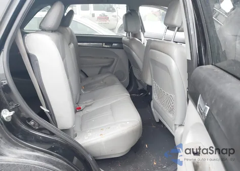 2011 Kia Sorento Sx V6 z USA, uszkodzony, nr VIN 5XYKW4A24BG138121